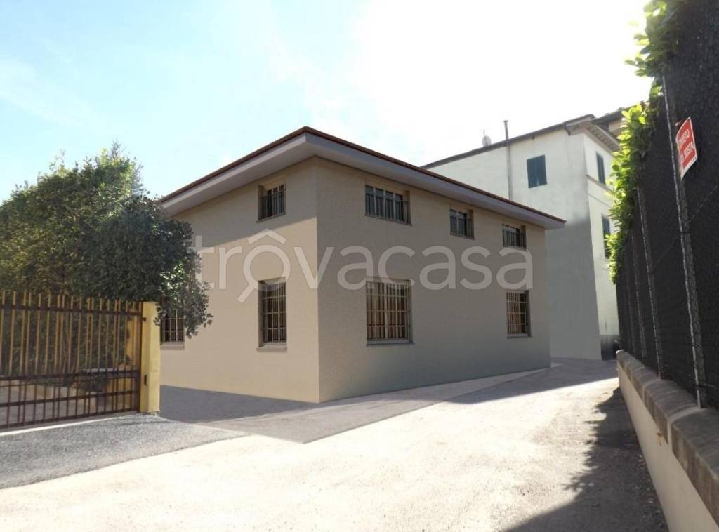 casa indipendente in vendita a Lucca in zona Sant'Anna
