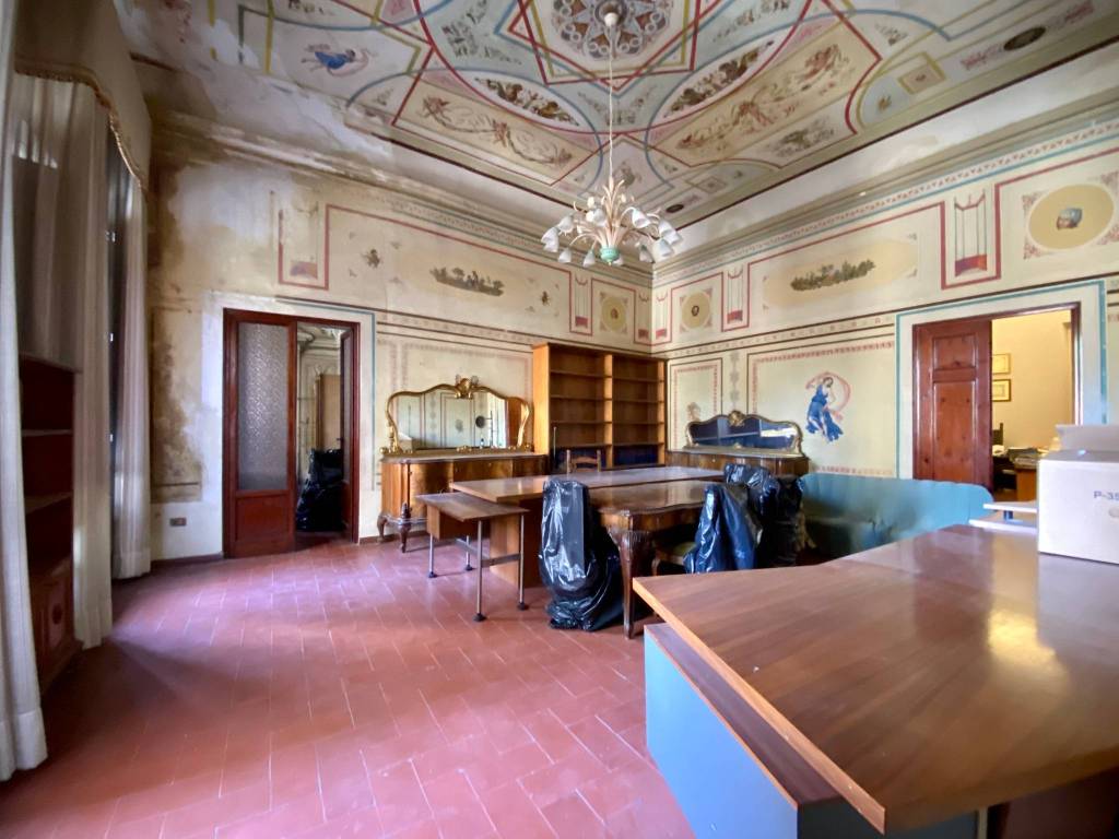 appartamento in vendita a Lucca in zona Centro Città