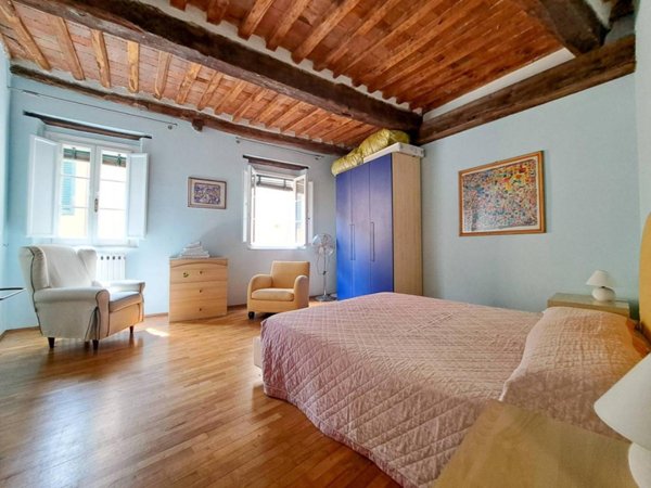 appartamento in vendita a Lucca in zona Centro Città
