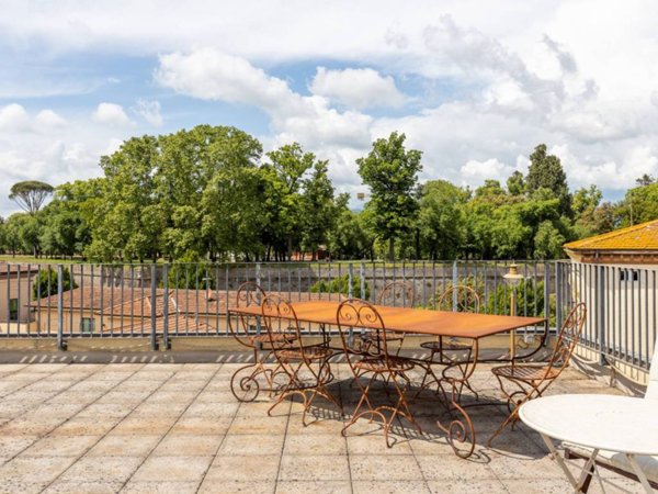 appartamento in vendita a Lucca in zona Pontetetto