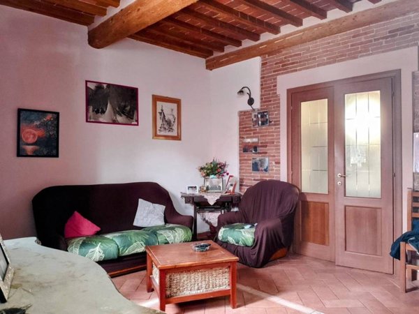 casa indipendente in vendita a Lucca in zona Zona San Concordio