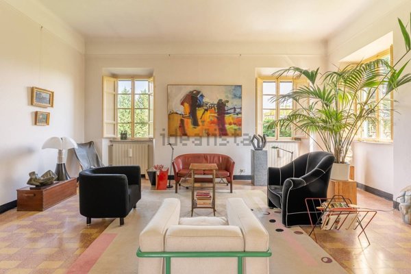 casa indipendente in vendita a Lucca in zona Maggiano
