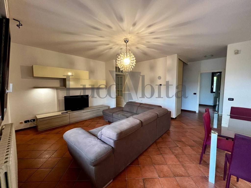 casa indipendente in vendita a Lucca in zona Monte San Quirico