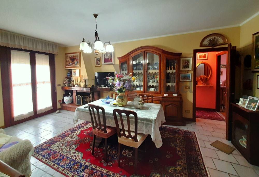 appartamento in vendita a Lucca in zona Monte San Quirico