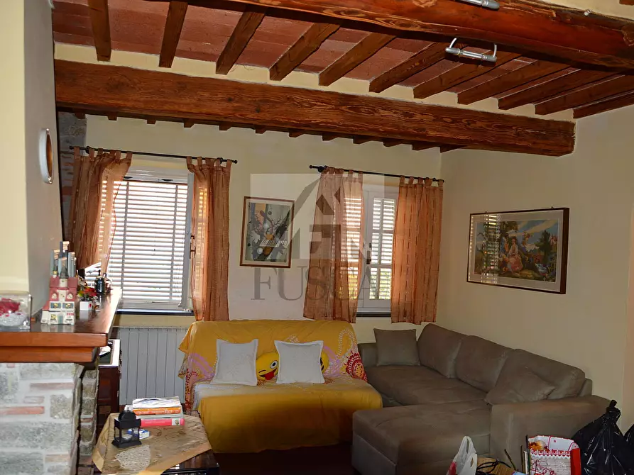 casa indipendente in vendita a Lucca in zona Maggiano