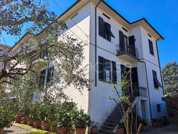 appartamento in vendita a Lucca in zona Sant'Anna