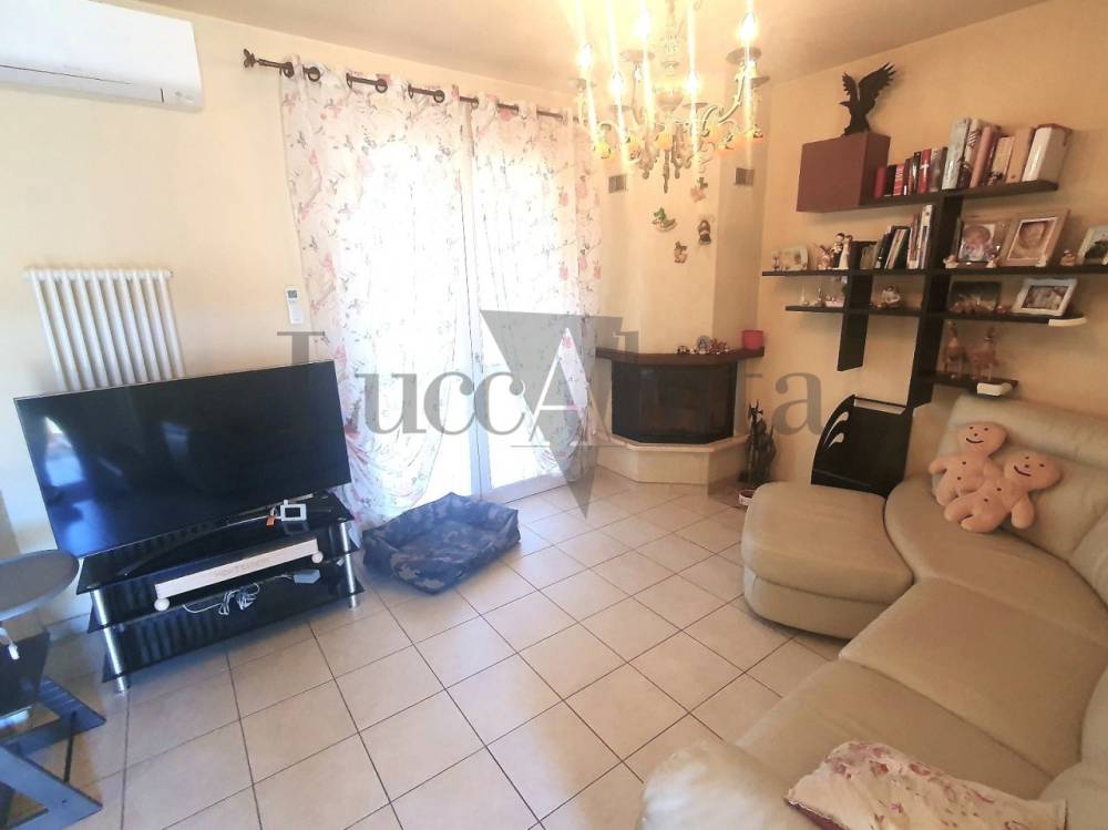 casa indipendente in vendita a Lucca in zona zona SS. Annunziata