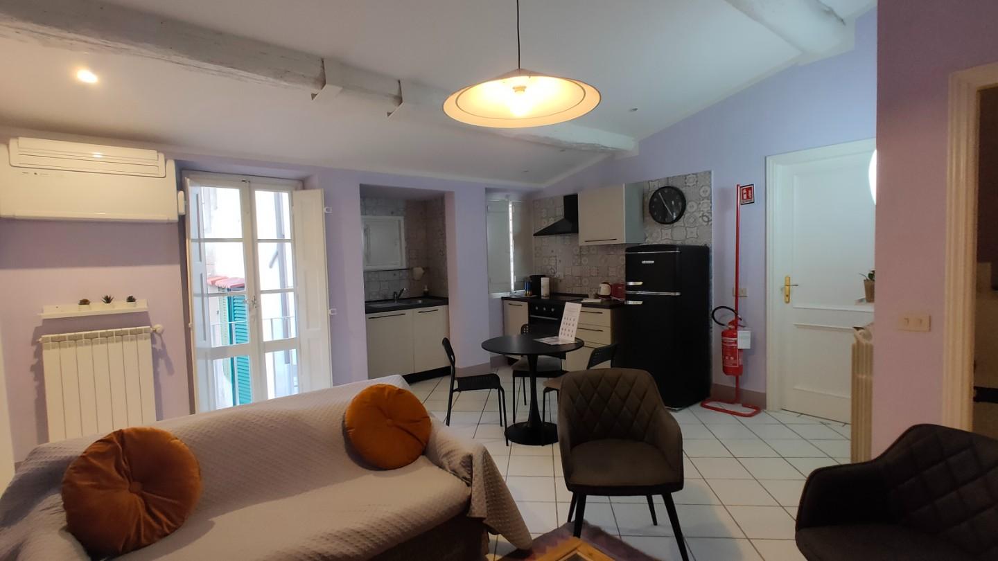 appartamento in vendita a Lucca in zona Centro Città