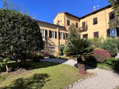 appartamento in vendita a Lucca in zona Centro Città