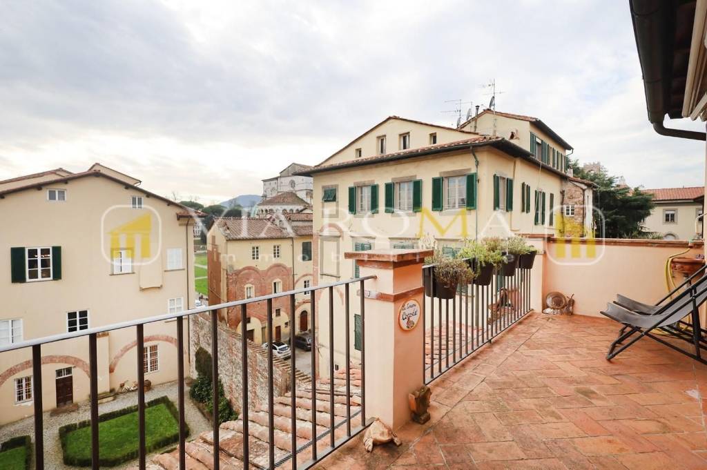 appartamento in vendita a Lucca in zona Torre