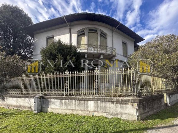 casa indipendente in vendita a Lucca in zona Sant'Anna