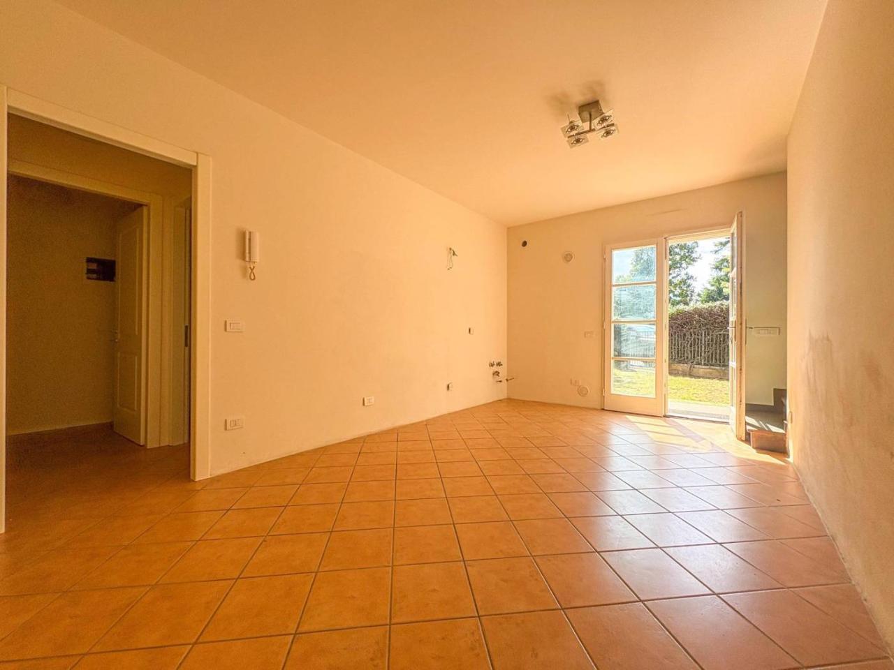 casa indipendente in vendita a Lucca in zona San Pietro a Vico