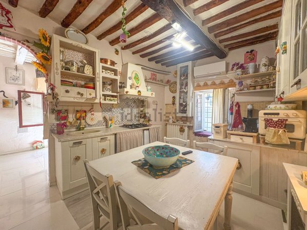 appartamento in vendita a Lucca in zona Sant'Alessio