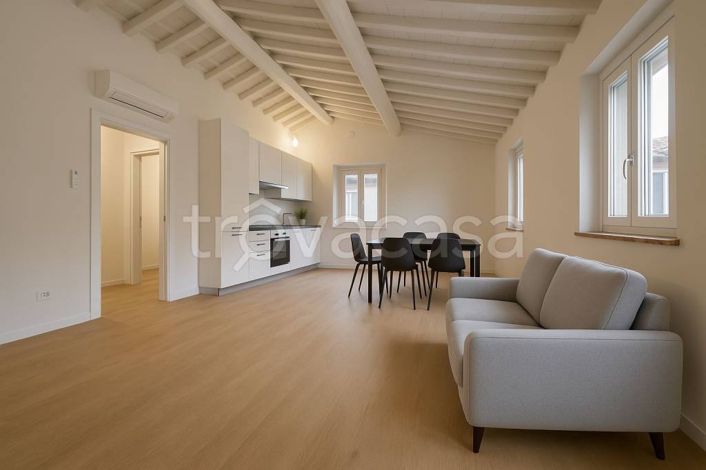 appartamento in vendita a Lucca in zona Centro Città