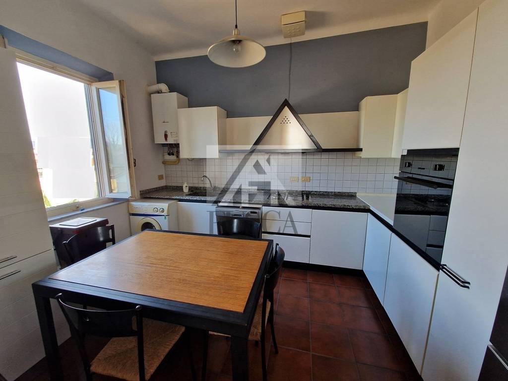 appartamento in vendita a Lucca in zona Sant'Anna