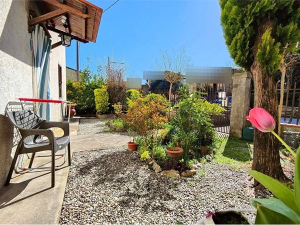 casa indipendente in vendita a Lucca in zona Sant'Angelo in Campo