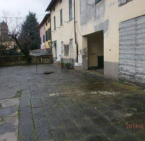 casa indipendente in vendita a Lucca in zona zona San Filippo