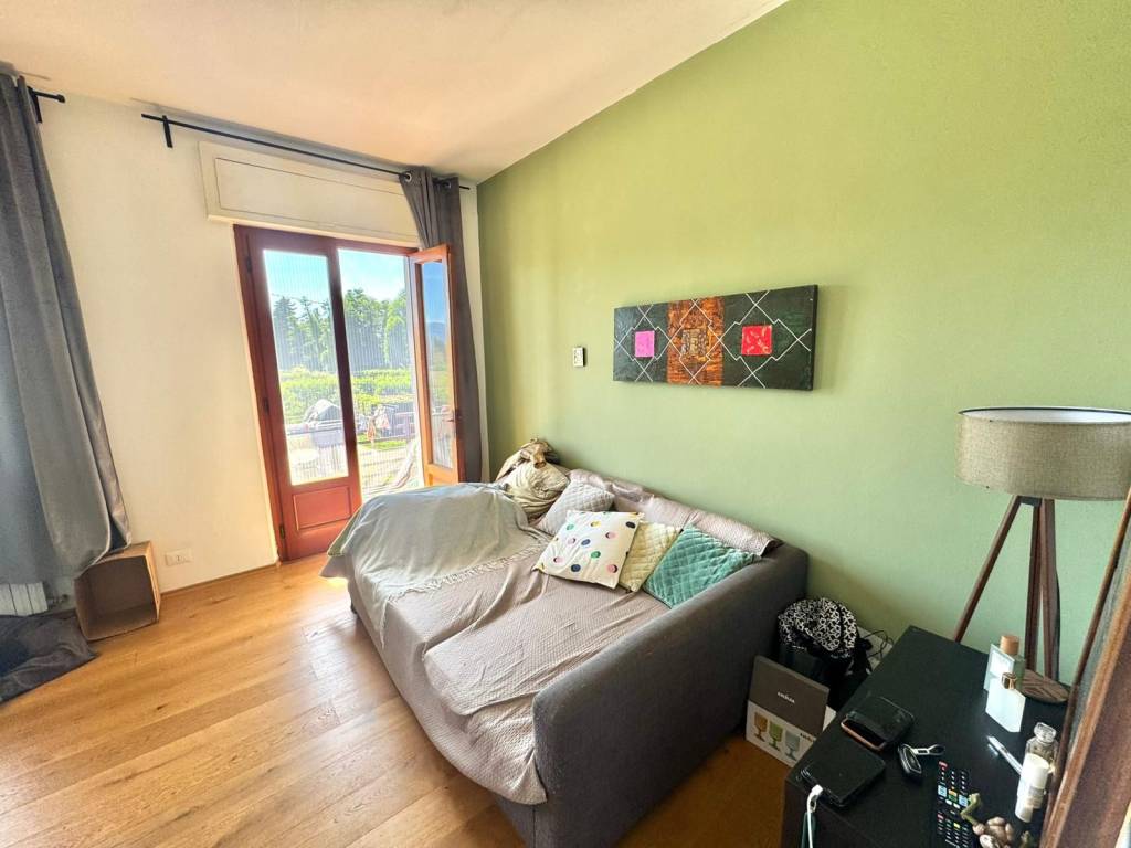 casa indipendente in vendita a Lucca in zona Mutigliano