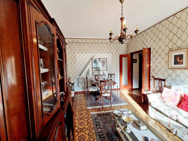 appartamento in vendita a Lucca in zona Centro Città