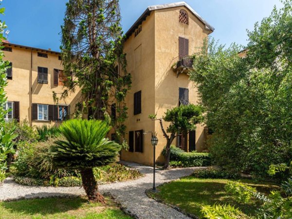 appartamento in vendita a Lucca in zona Centro Città