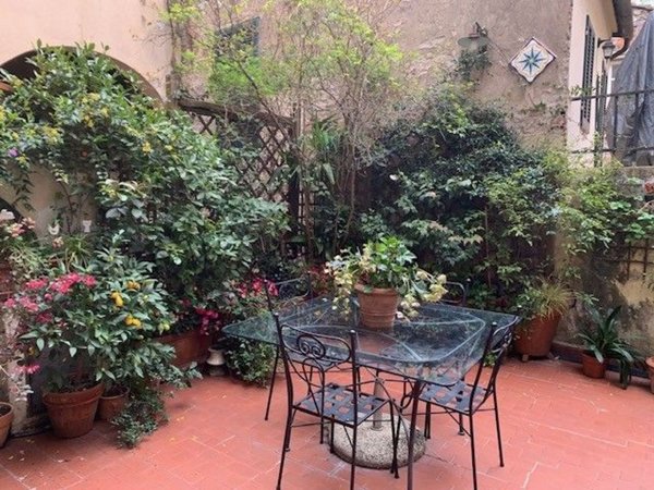 appartamento in vendita a Lucca in zona Centro Città