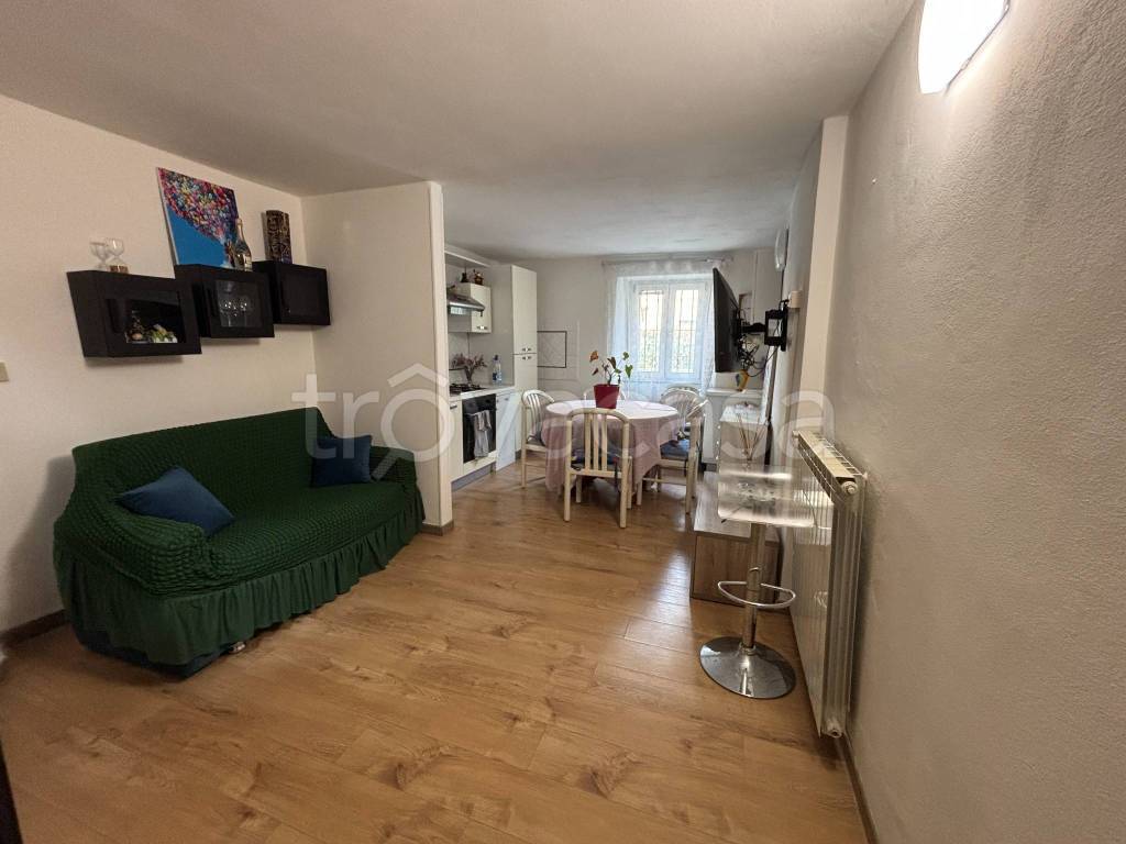 casa indipendente in vendita a Lucca in zona Zona San Concordio