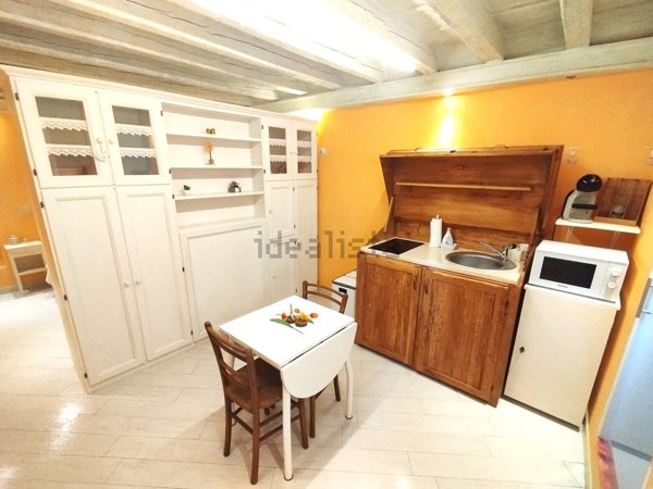 appartamento in vendita a Lucca in zona Centro Città