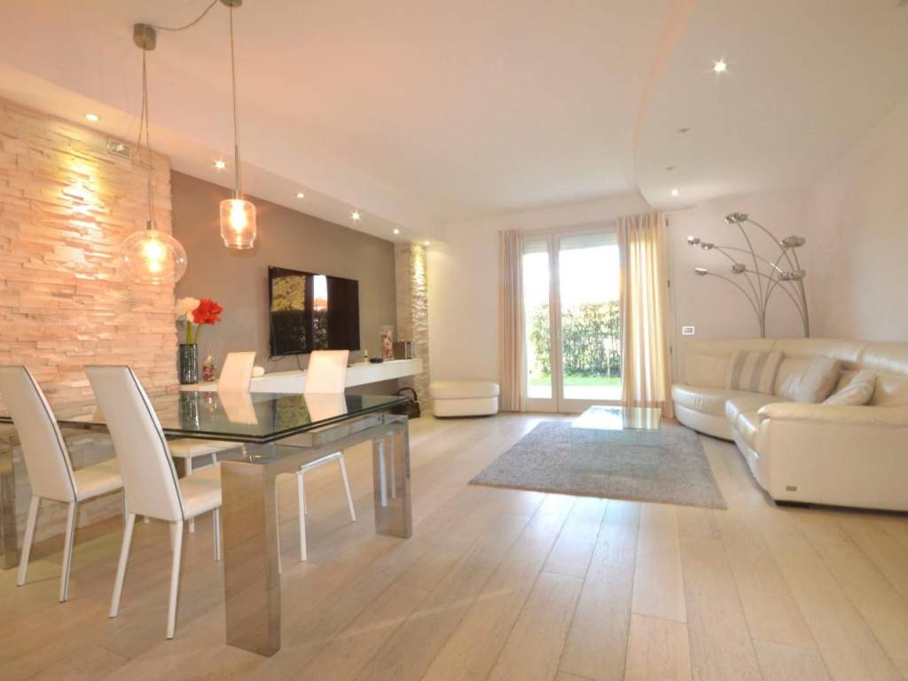 appartamento in vendita a Lucca in zona zona San Marco