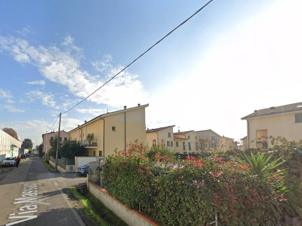 appartamento in vendita a Lucca in zona San Pietro a Vico