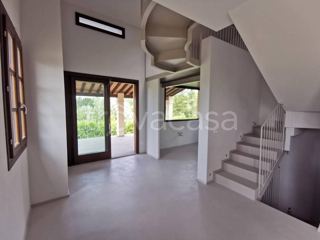 casa indipendente in vendita a Lucca in zona Monte San Quirico