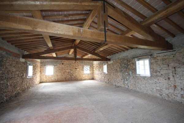 casa indipendente in vendita a Lucca in zona Centro Città