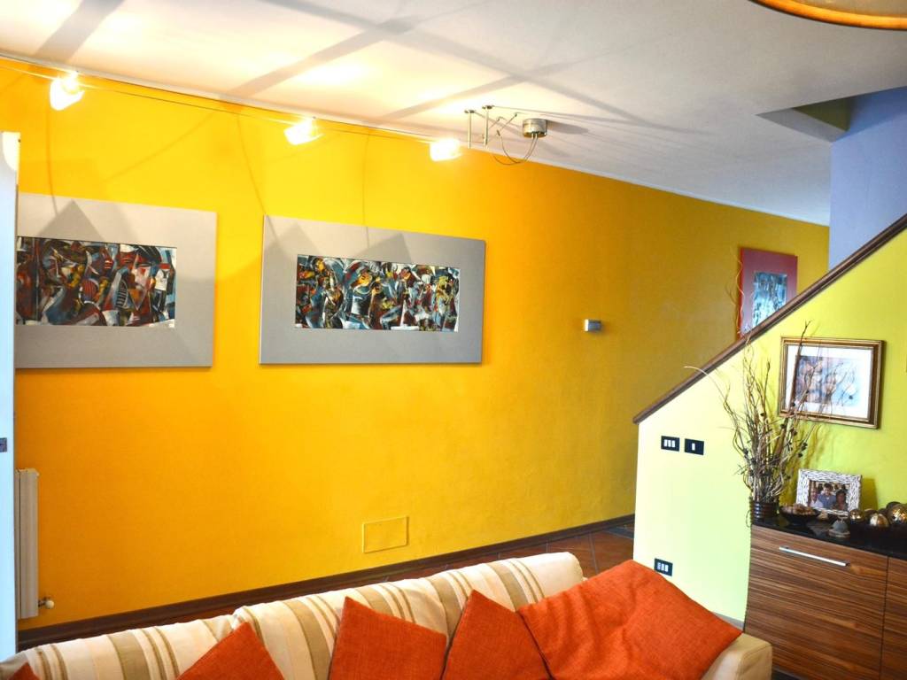 casa indipendente in vendita a Lucca in zona Zona San Concordio