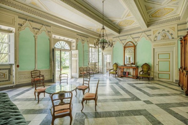 villa in vendita a Lucca in zona Centro Città