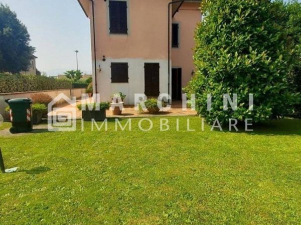 casa indipendente in vendita a Lucca in zona zona San Marco