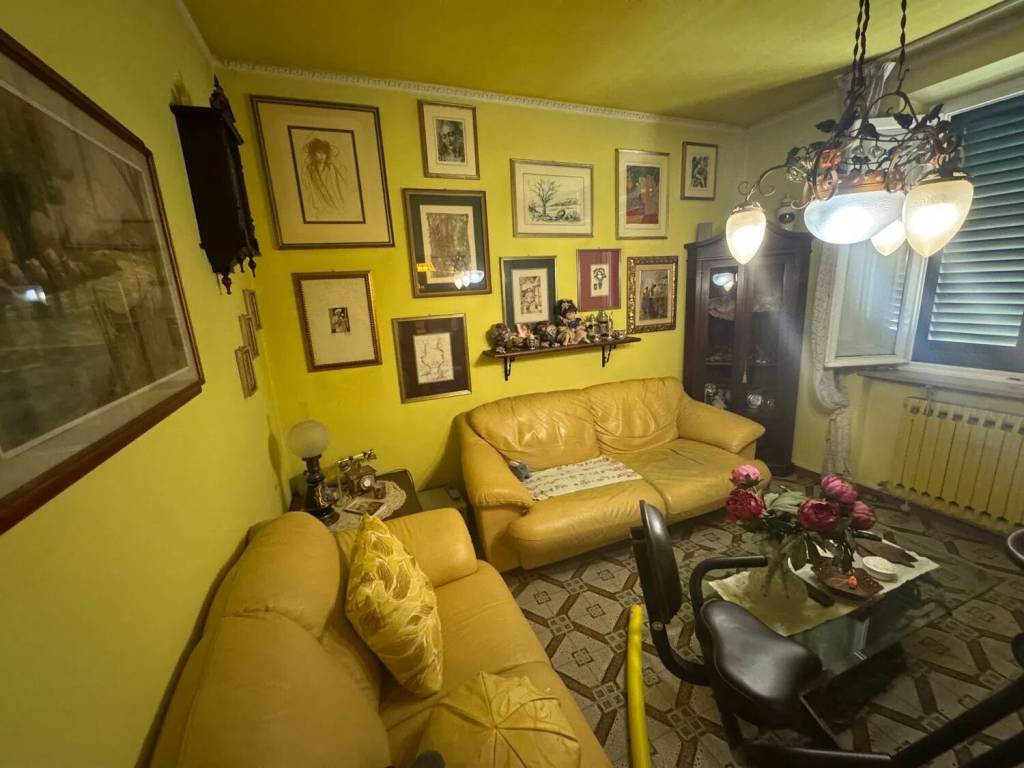 appartamento in vendita a Lucca in zona zona Arancio