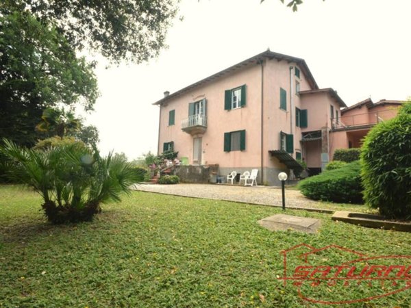 casa indipendente in vendita a Lucca in zona Maggiano