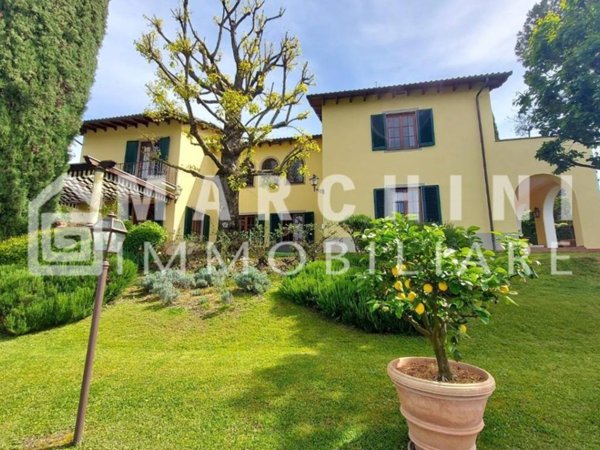 casa indipendente in vendita a Lucca in zona Monte San Quirico