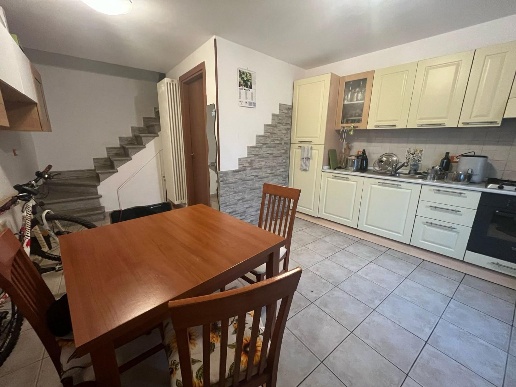 casa indipendente in vendita a Lucca in zona Zona San Concordio