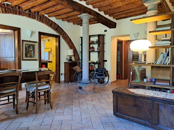 appartamento in vendita a Lucca in zona Centro Città