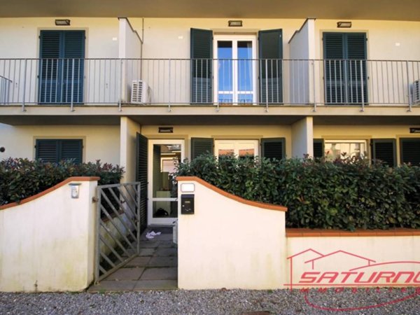 casa indipendente in vendita a Lucca in zona Monte San Quirico