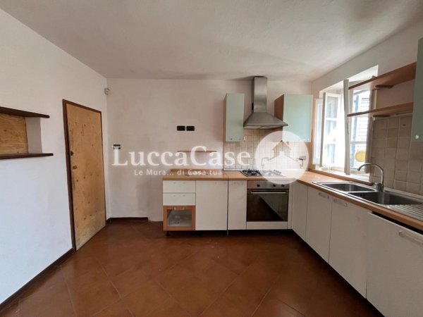 casa indipendente in vendita a Lucca in zona Sant'Angelo in Campo
