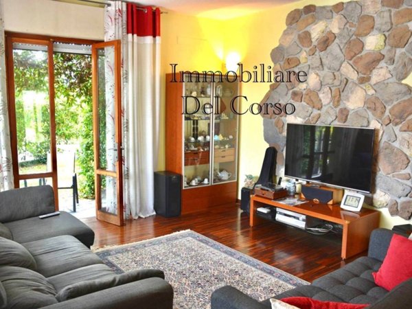 casa indipendente in vendita a Lucca in zona San Pietro a Vico