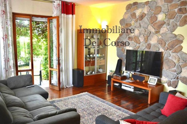 casa indipendente in vendita a Lucca in zona San Pietro a Vico