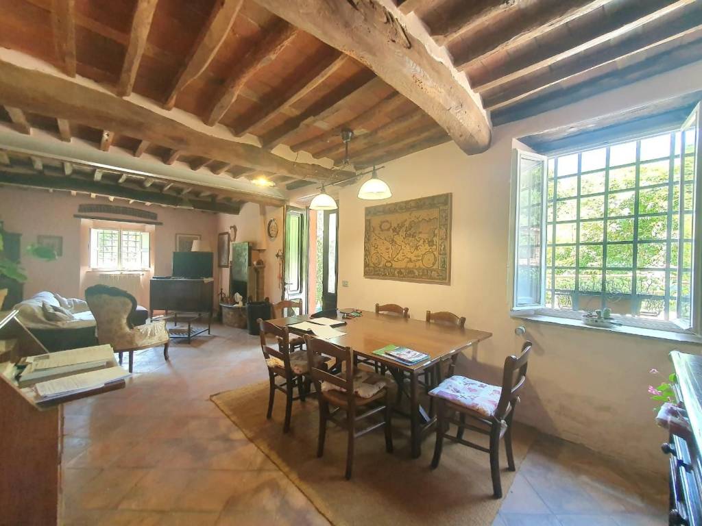 casa indipendente in vendita a Lucca in zona zona San Marco