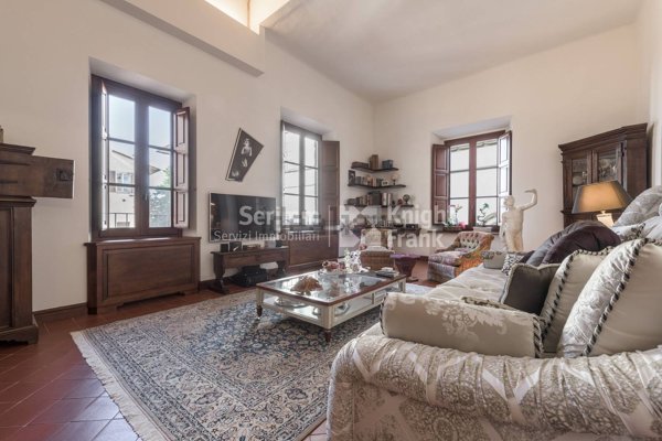 appartamento in vendita a Lucca in zona Centro Città