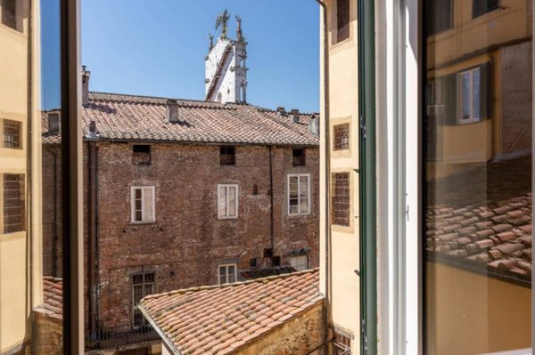 appartamento in vendita a Lucca in zona Centro Città