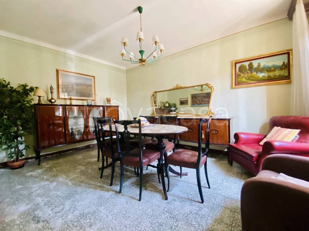 casa indipendente in vendita a Lucca in zona San Cassiano a Vico