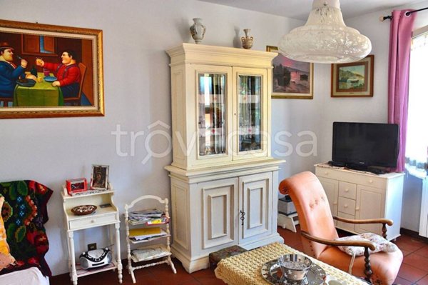 casa indipendente in vendita a Lucca in zona Nave