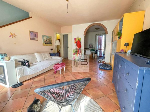casa indipendente in vendita a Lucca in zona zona San Filippo
