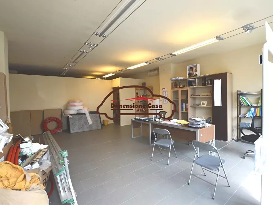 locale commerciale in vendita a Lucca in zona zona San Marco